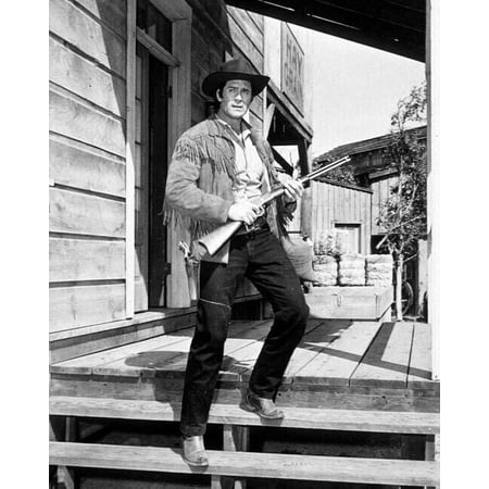 Clint Walker full length pose as Cheyenne Bodie holding rifle 24x36 inch Poster