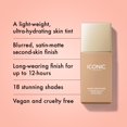 thumbnail image 2 of Crema hidratante con color ICONIC LONDON Super Smoother, 30 ml, libre de crueldad animal, 2 of 7