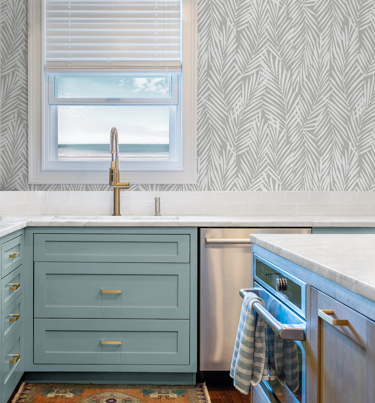 Stacy Garcia Home Harbor Grey Mod Palm Peel and Stick Wallpaper
