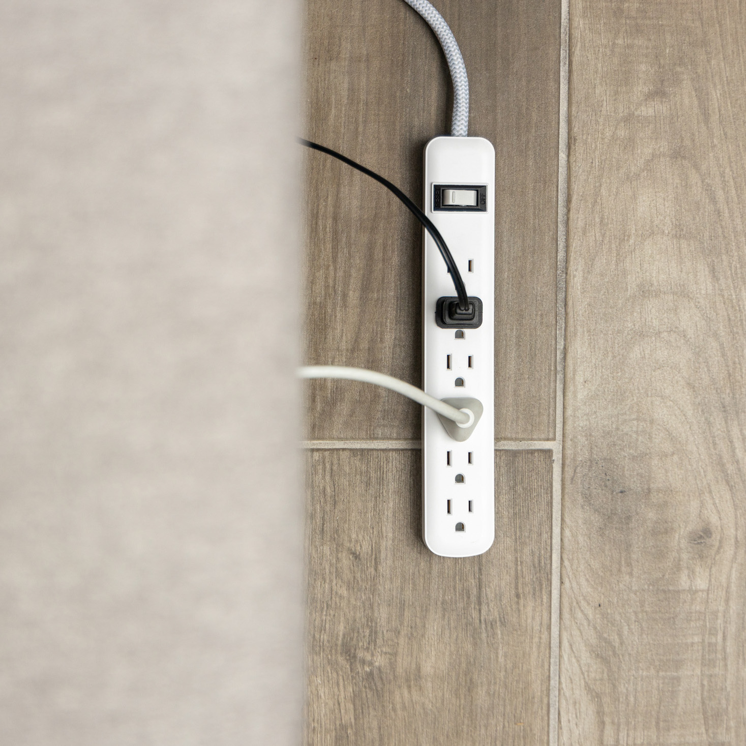 GE Surge Protector Power Strip 2-Pack with 3 Ft Braided Cord photo 7