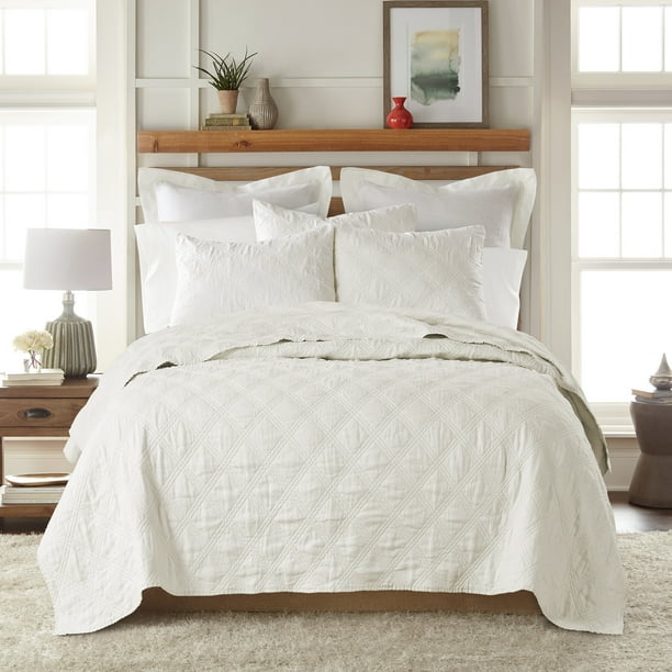 Levtex Home 100 Linen Front/100 Cotton Back King Quilt Washed
