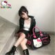 thumbnail image 2 of Sanrio-Bolso de mano de Hello Kitty para mujer, bandolera de cuero Pu de gran capacidad, estilo gótico, a la moda, Y2K, 2 of 5