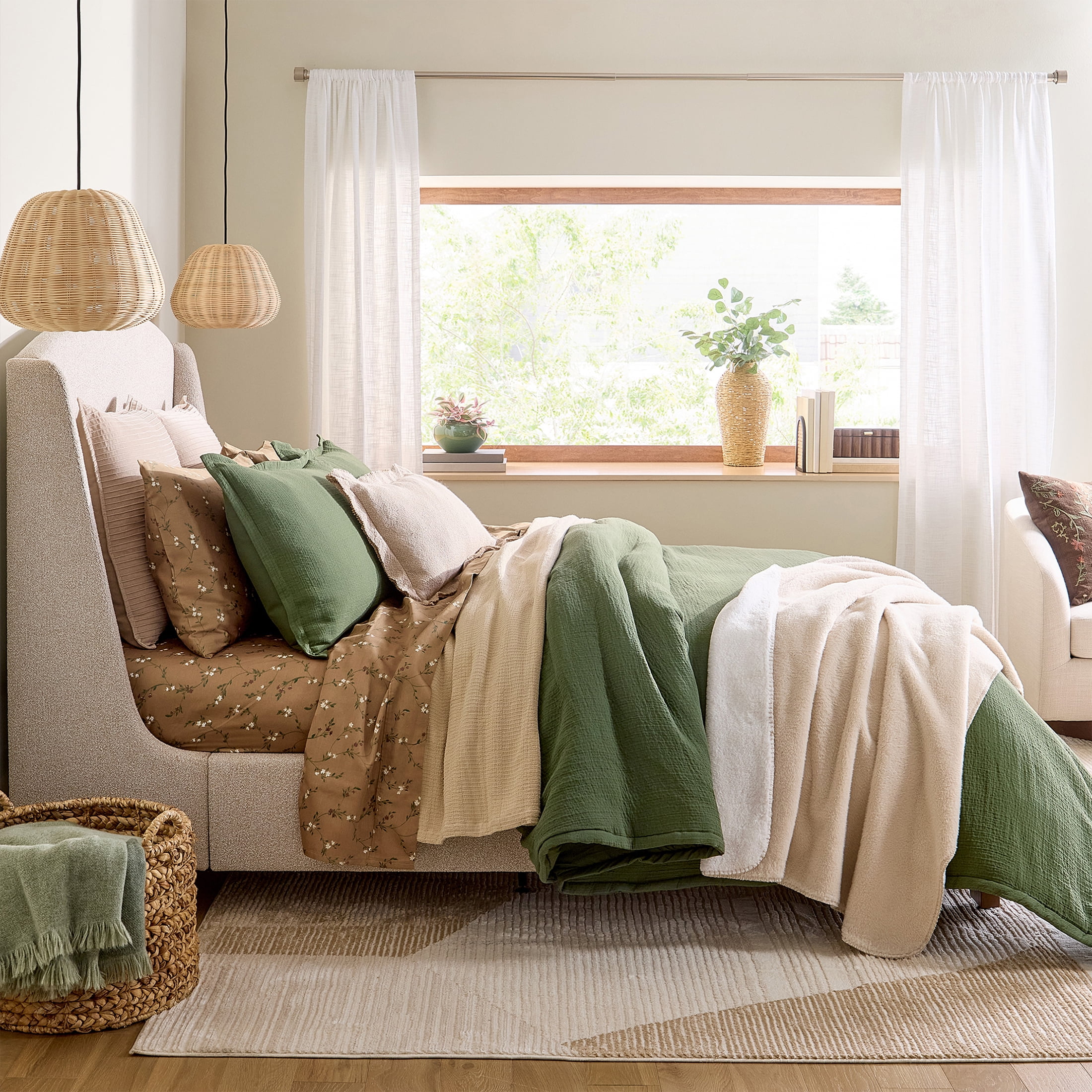 Better Homes & Gardens All-Season Full/Queen Comforter Set, 3-Piece, Green Gauze