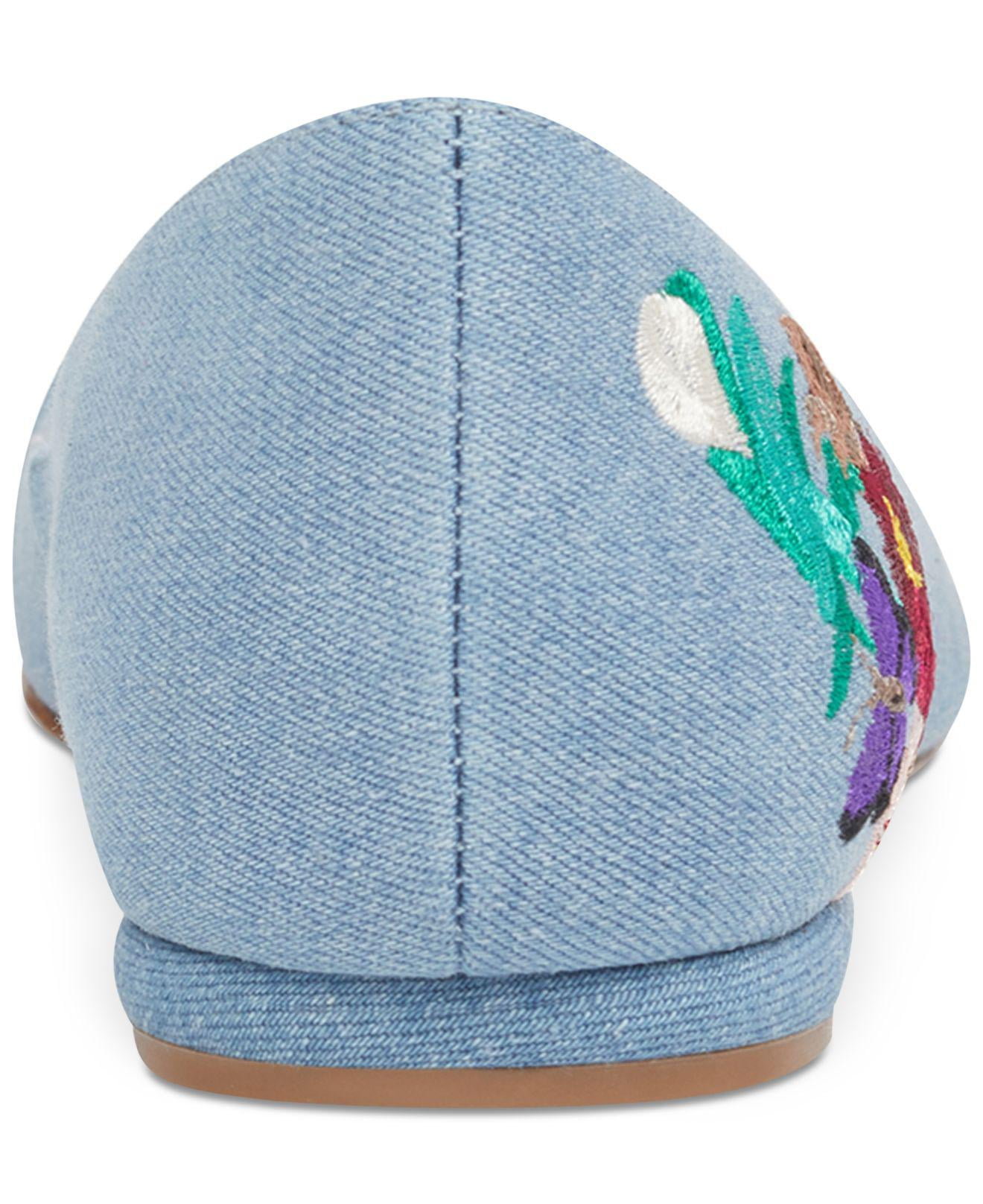 nine west suziella flats