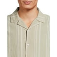 thumbnail image 4 of No Boundaries Men's and Big Men's Cotton Crinkle Button Front Shirt with Short Sleeves, Sizes XS-3XL, 4 of 5
