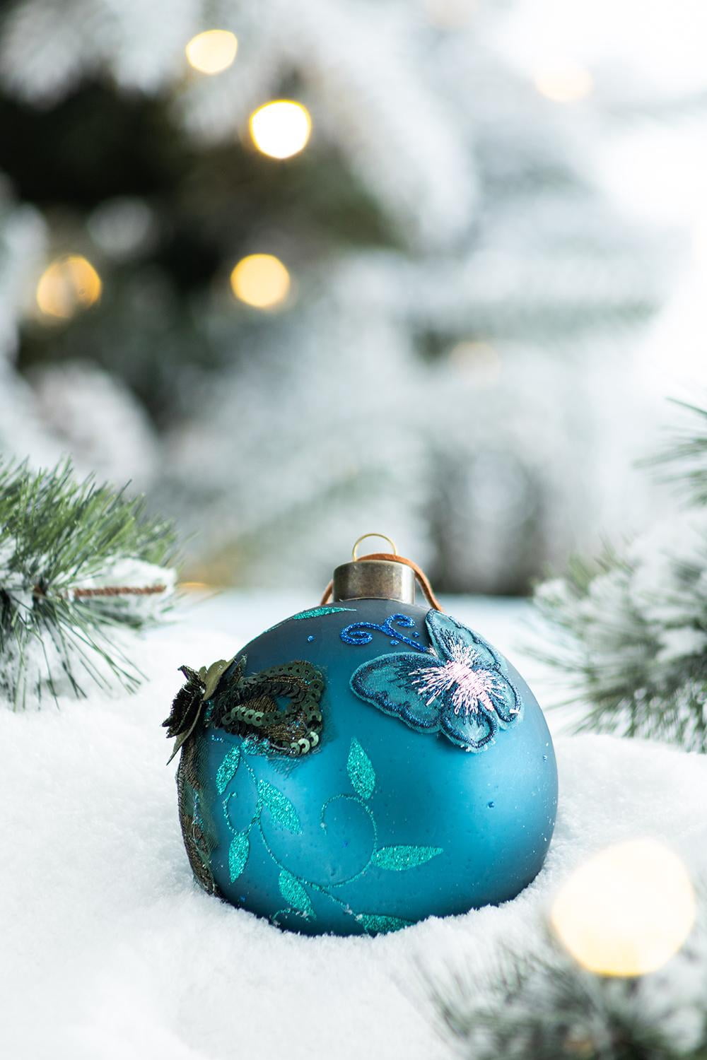 Set of 6 Glass Christmas Ball Ornaments with Glitter and Painting Design by Riccardo Tree Decor