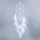 thumbnail image 2 of Atrapasueos blanco, campanillas de viento, cuentas de estilo indio, colgante de plumas, decoración de ventana de pared para el hogar, regalos hechos a mano para nios LHCER 1, 2 of 8