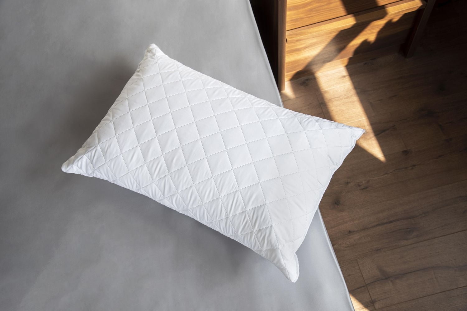 Sleep Basic Polyester Pillow King