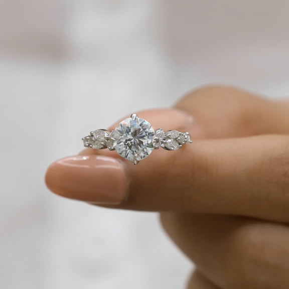 JEWELEGANT 2 Ct Round Brilliant Cut Moissanite Engagement Ring, Nature Inspired Ring for Women