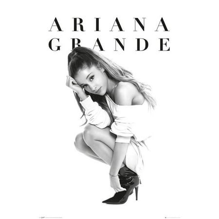 Sports Posted Heel - Ariana Grande - Music / Personality Poster / Print (B&W - Crouching In High Heels) (Size: 24