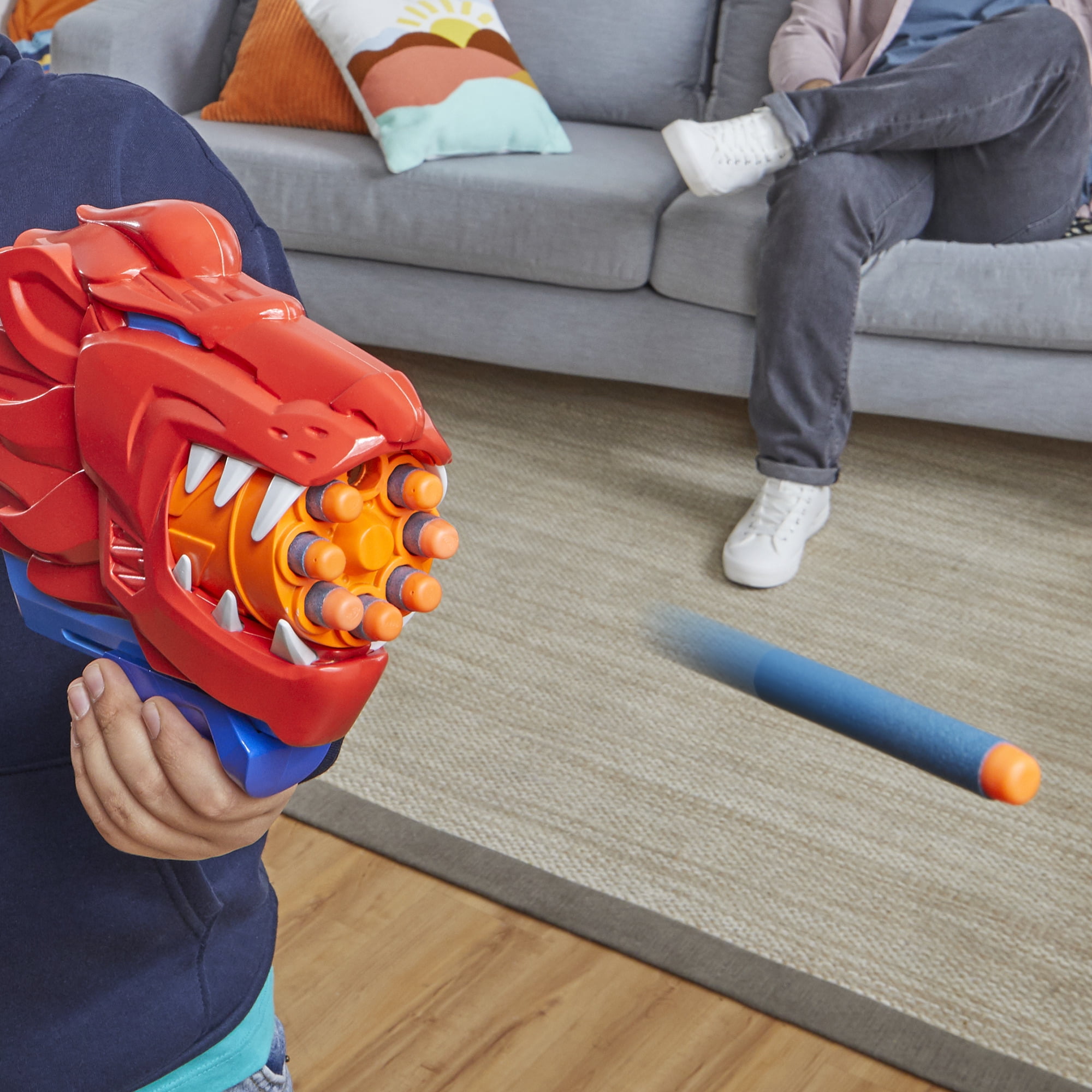 Nerf Wild Lionfury, Easy Play Dart Blaster with 16 Elite Darts, Ages 6 & Up Kids Toys for Outdoor Summer Games Ages 6 and Up