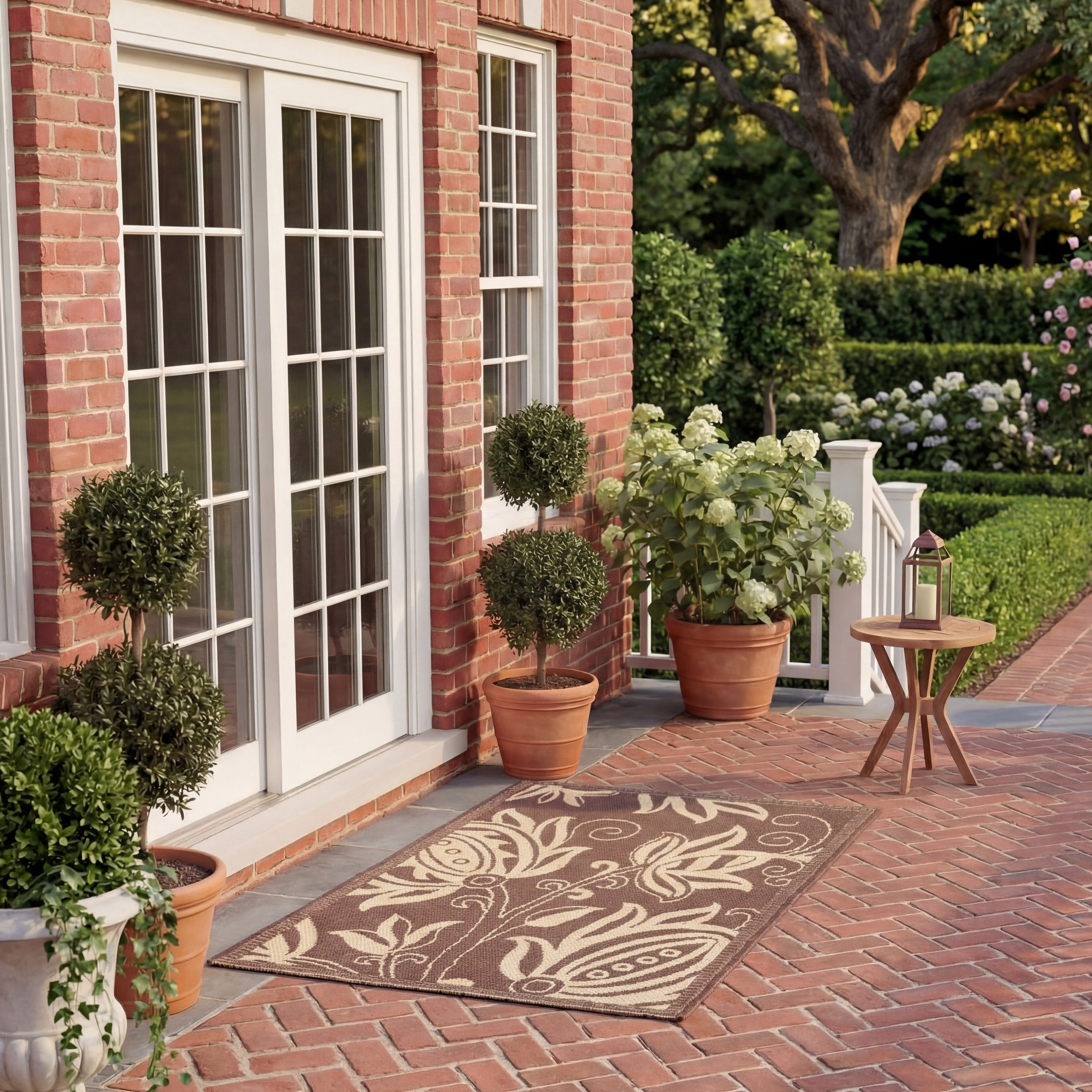 Safavieh Courtyard Crystal Floral Indoor/Outdoor Area Rug, Chocolate/Natural, 2' x 3'7"