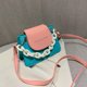 thumbnail image 4 of Bolso Mini bandolera para mujer, cadena acrílica, bandolera de piel sintética de Color Hit para mujer, 4 of 6