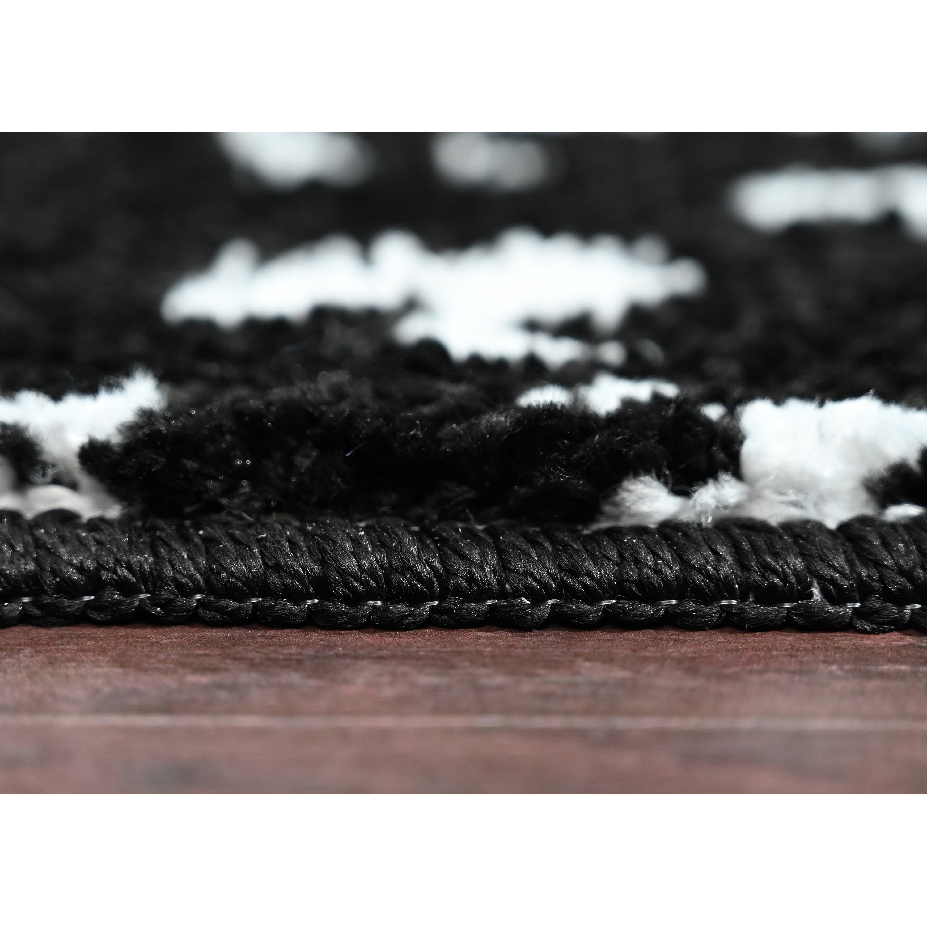 Garland Rug Denali Polypropylene Black/White Indoor Area Rug, 7' x 10'