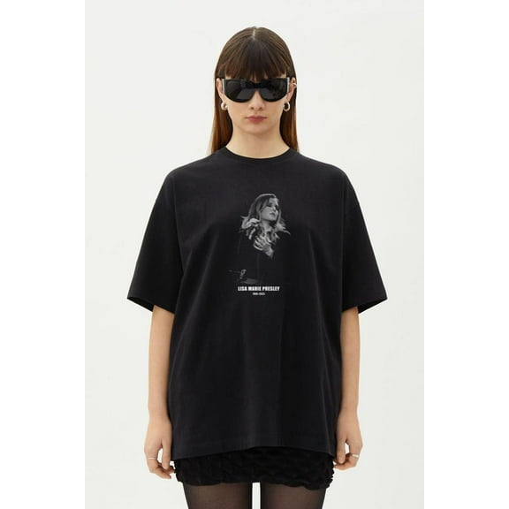 Lisa Marie Presley Vintage 90s Pray For Her Singer T-Shirt, for men & women, up to size 5XL