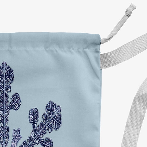 Simply Daisy Vail 28 x 36 in Blue Laundry Bag