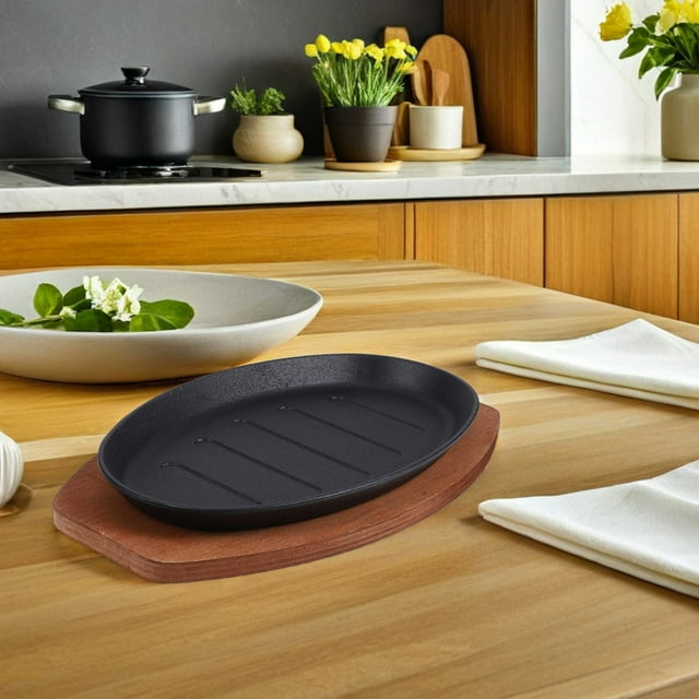 USHOBE Sizzling Platter With Wooden Base Cast Iron Grill Frying Pan Assorted Color 1Pcs For Cooking Enthusiasts