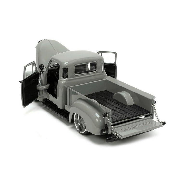 スナップオン CHEVY PICKUP PULLBACK ジオラマ付きミニカー JADA 1/24 1951 CHEVROLET PICKUP LOWRIDER 