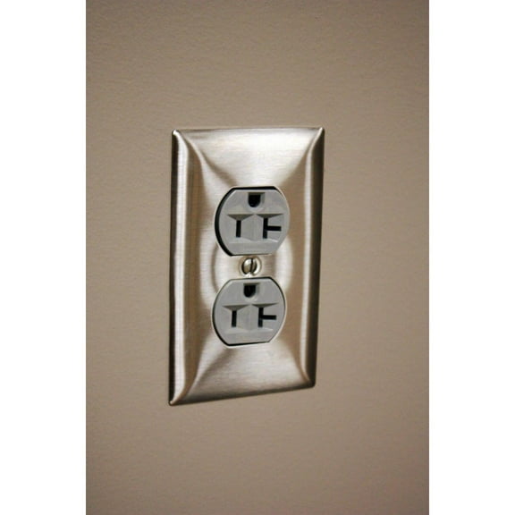Hubbell Wiring SS8 1-Gang Duplex Receptacle Stainless Steel Wallplate