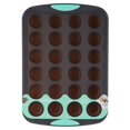 thumbnail image 3 of Trudeau Mini Moule à Muffins de 24 Tasses en Silicone de Structure, 3 of 4