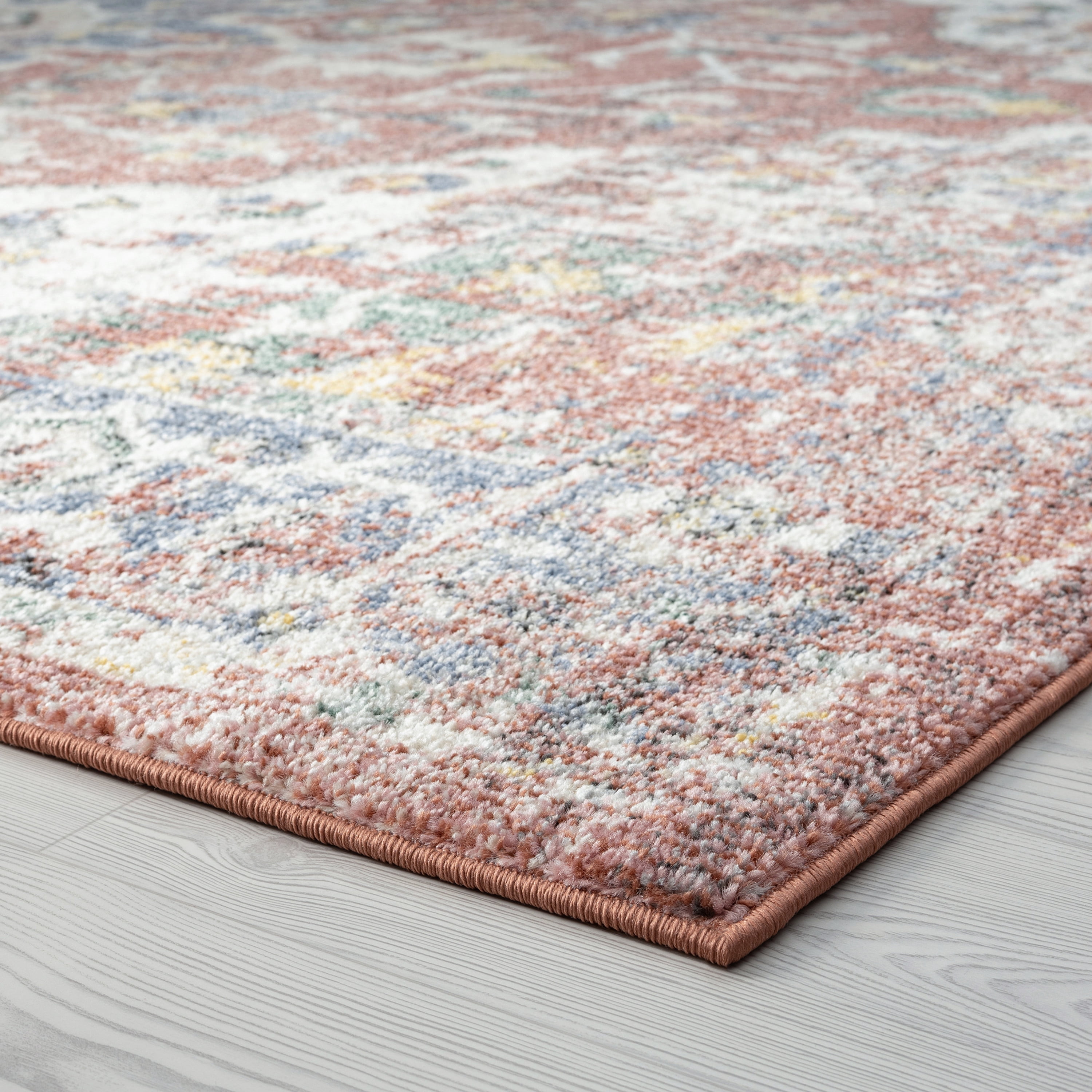 Addison Traditional 5' x 7' Rust and Blue Polypropylene Indoor Area Rug