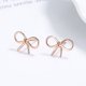 thumbnail image 1 of Pendientes de botón con lazo de plata de ley 925, pendientes pequeños lisos de temperamento femenino coreano sencillo, joyería coreana para las orejas, 1 of 5