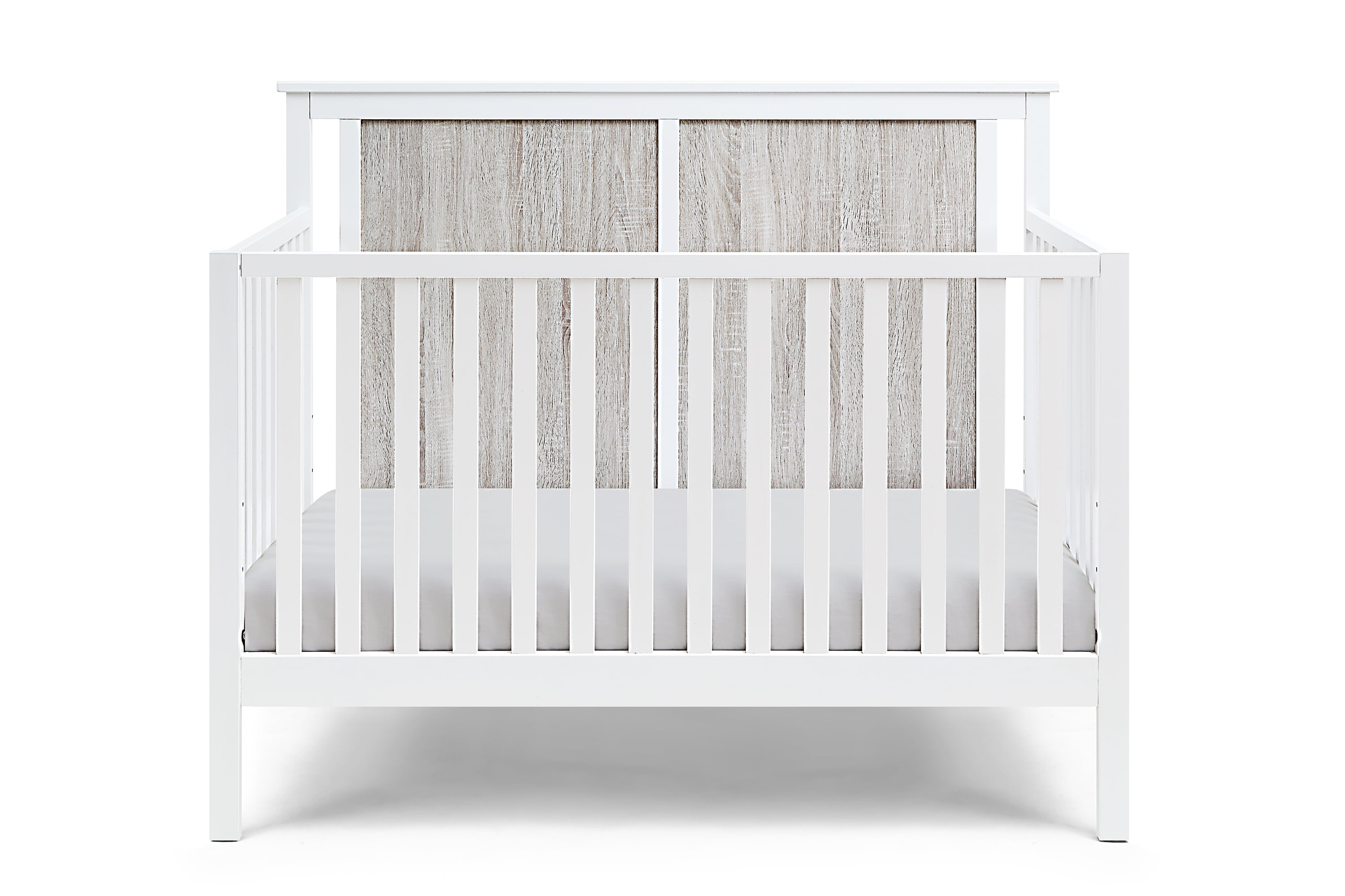 Suite Bebe Connelly  Crib in White Finish