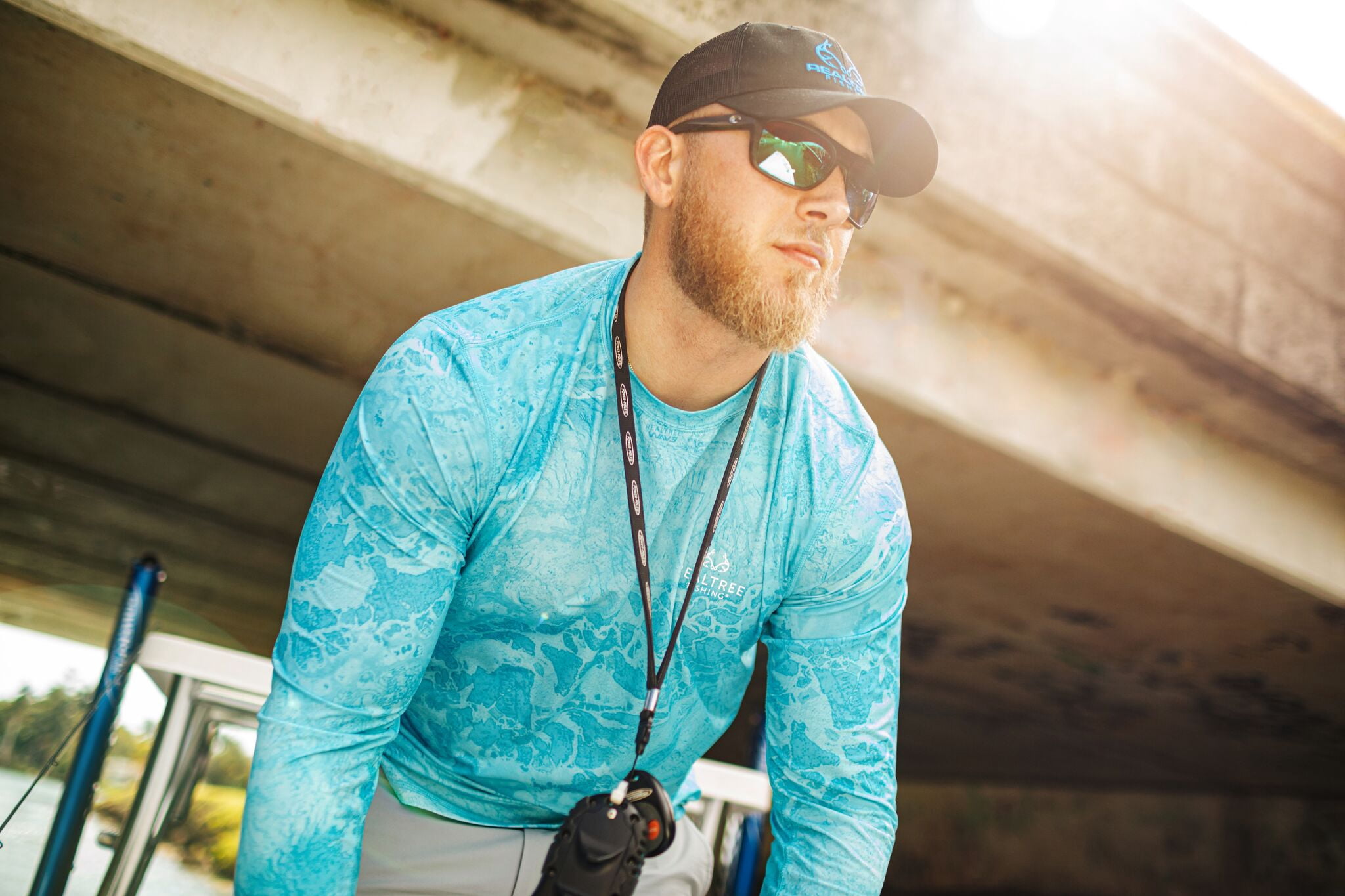 Realtree Wav3 Camo Light Blue Men's Long Sleeve Performance Fishing Tee