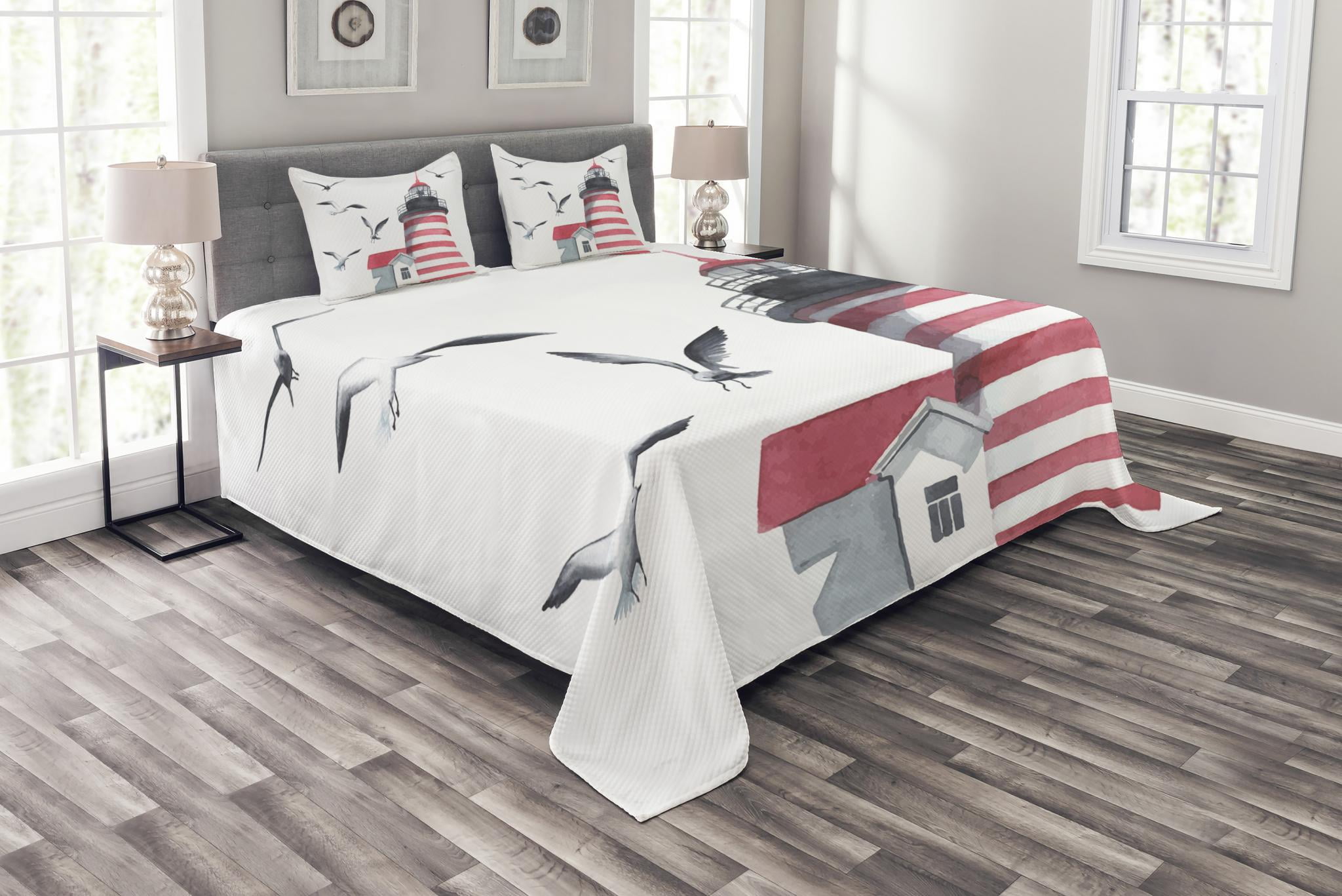 Lighthouse Bedspread Set, Lighthouse and Seagulls on the Beach