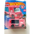 thumbnail image 2 of Barbie Dream Camper 21/250 de Toy Hot Wheels, 2 of 4