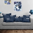 thumbnail image 2 of Juego de ropa de cama Insert Utopia de 2 unidades, color azul marino, 55 x 55 cm, 2 of 7