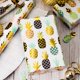 thumbnail image 4 of Papel de Regalo en Rollo MAYPLUSS con Piñas 43x10 m Oro Tropical, 4 of 7