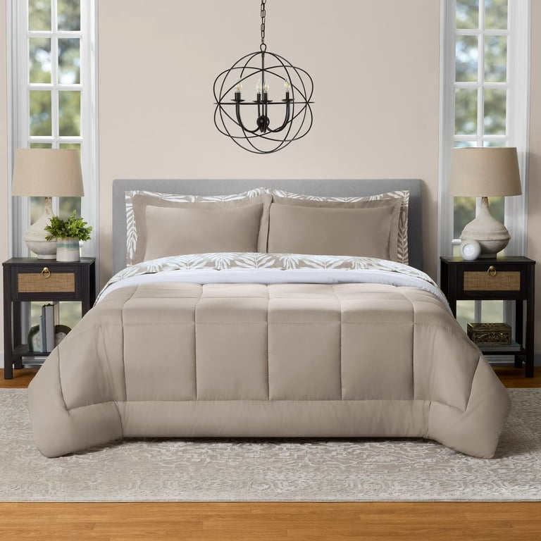 Mainstays Reversible 7-Piece Queen Bed in a Bag, Beige Palm photo 1