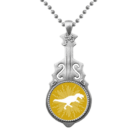 Hunting Hunting Animal King Pendant Jewelry Music Guitar Torque Hangtag