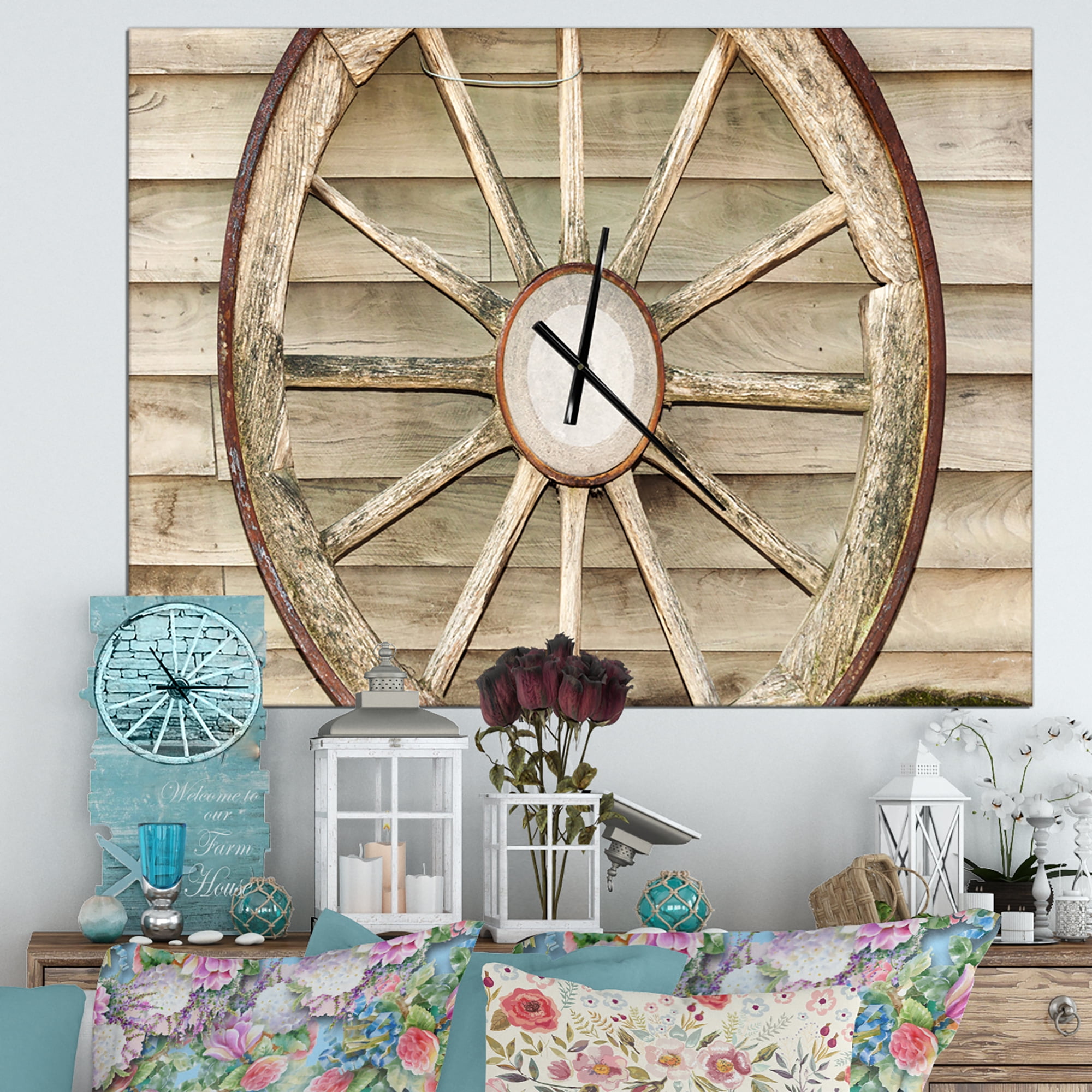 Designart 'Home Sweet Home Old Metal Style' Vintage wall clock