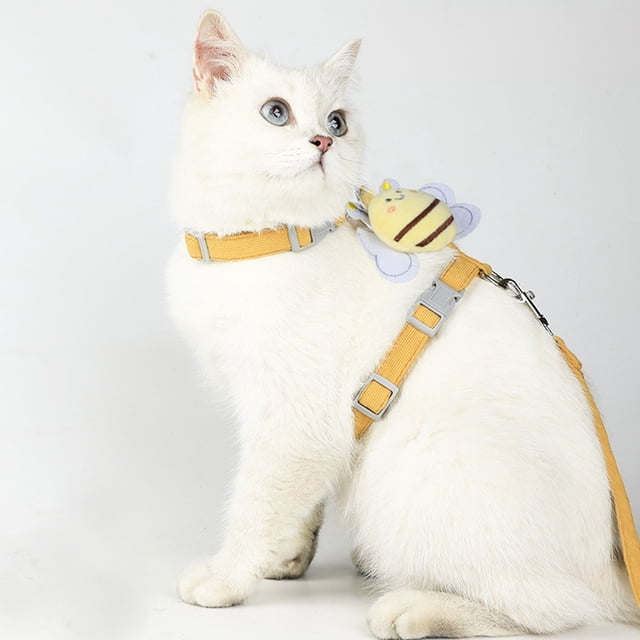 Dvkptbk Apis Florea Cats Traction Rope T-shaped Antiskid Outdoor Walking Rope Adjustable Chest Strap Cats Rope pet supplies