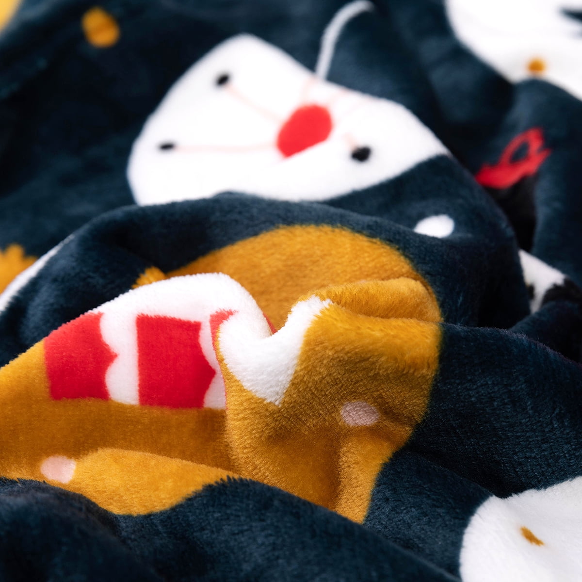 JML ChrIstmas Tree Soft Flannel Fleece Throw Blanket, Black-Red, Standard Throw
