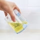 thumbnail image 1 of Frascos redondos graduados para almacenamiento de cocina con tapa | Recipientes de plástico para refrigerios, cereales y repostería | Azul claro | 800 ml, 1 of 6