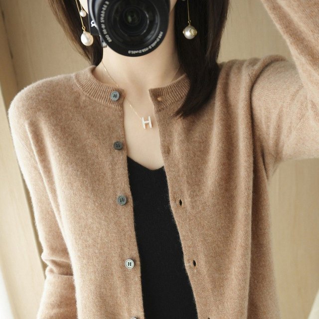 Pull à Manches Longues Col Rond pour Femmes Style Basique Manteaux Cardigan en Laine Tricoté Pull Vêtements Automne Vente Chaude