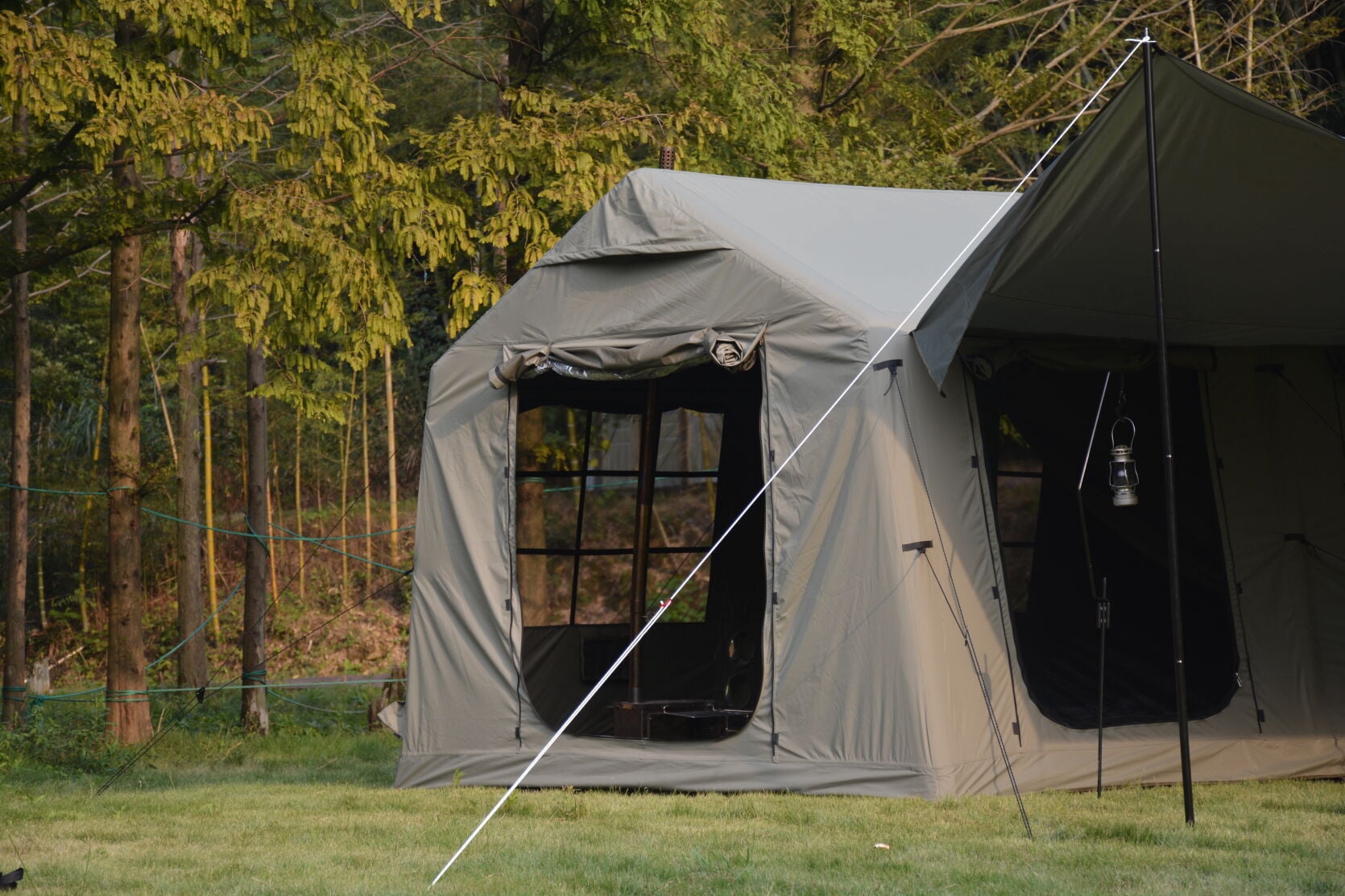 9.8×13ft Canopy Inflatable Camping Tent with Hand Pump, Waterproof Windproof Easy Setup Air Glamping Tent, for Glamping, Green