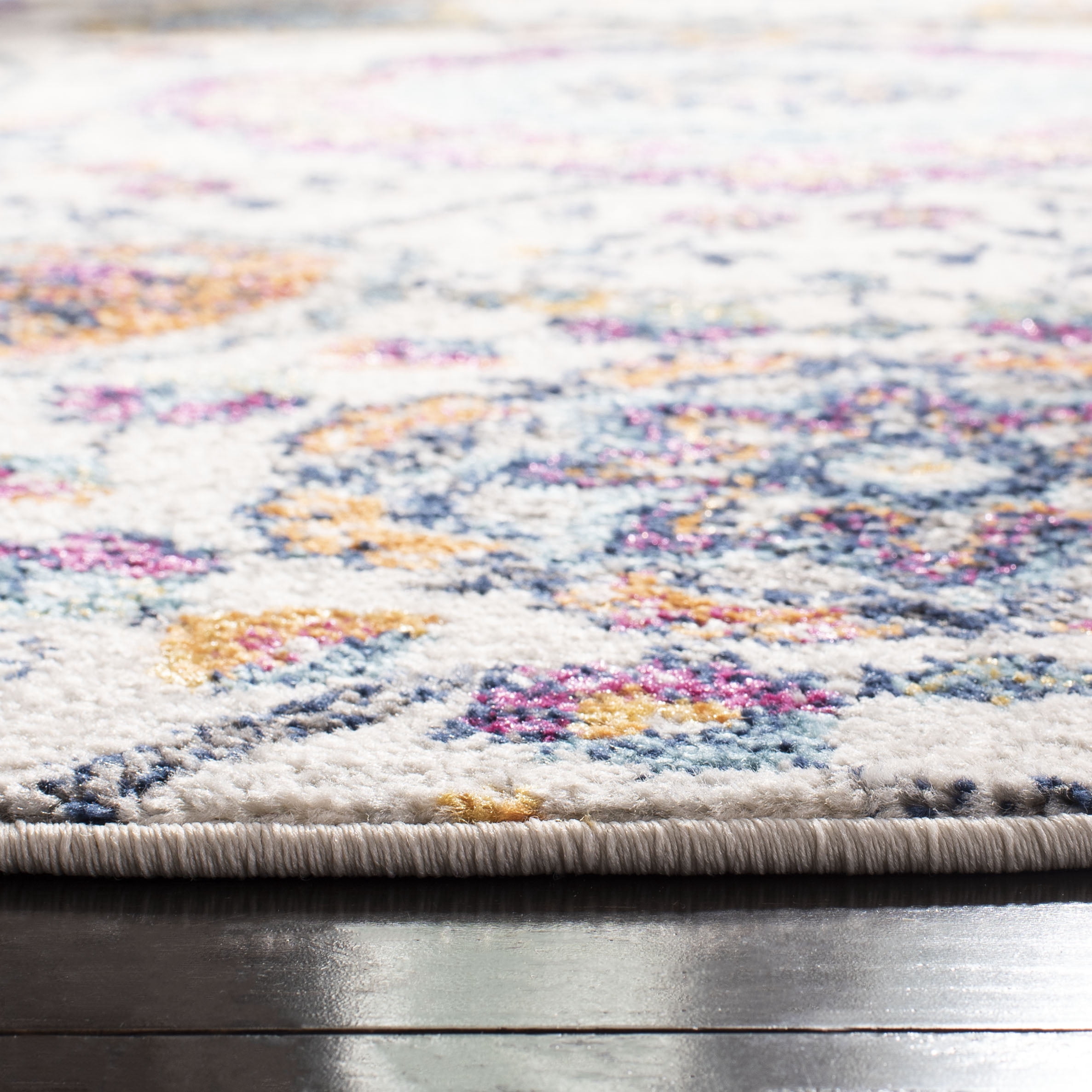 Safavieh Madison Hope Floral Area Rug, Cream/Multi, 3' x 3' Round