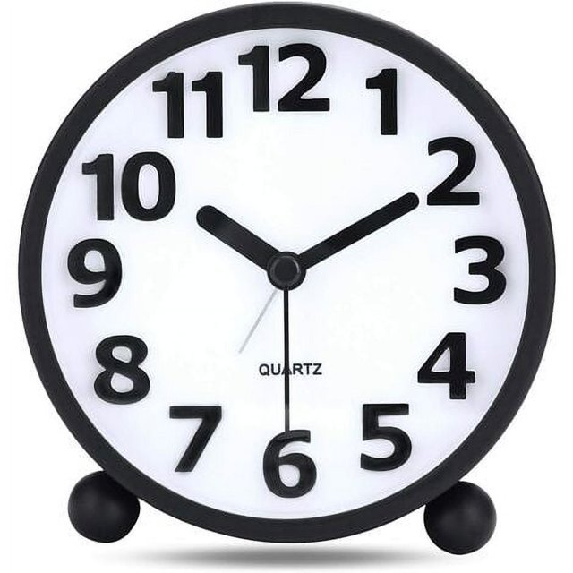 Reloj despertador analógico silencioso, números 3D grandes de metal negro, reloj de mesa que no hace tictac con luz nocturna, reloj despertador de noche de 10,8 cm