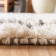 thumbnail image 4 of SAFAVIEH Casablanca Jarred Geometric Wool Shag Area Rug, Grey/Ivory, 8' x 10', 4 of 10