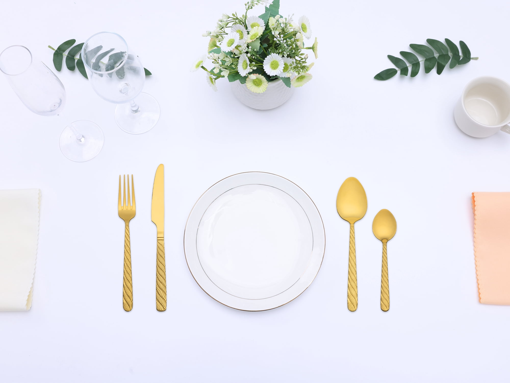 Unique Bargains 4 Piece Stainless Steel Flatware Set with Knife Spoons and Fork Gold 4