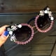 thumbnail image 5 of Gafas de Sol Retro Minnieouse Ligeras y Portátiles Vintage Color Rojo, 5 of 6