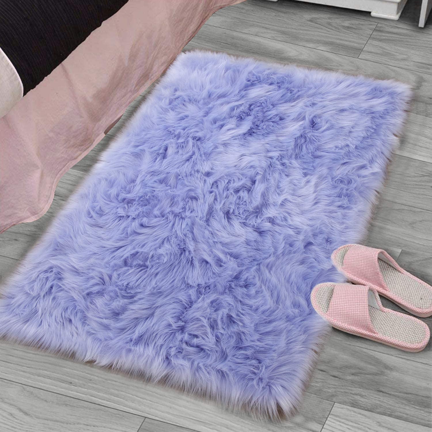 Lochas Solid Print Classic Area Rug, Purple/Red/White, 2 ft x 3 ft for