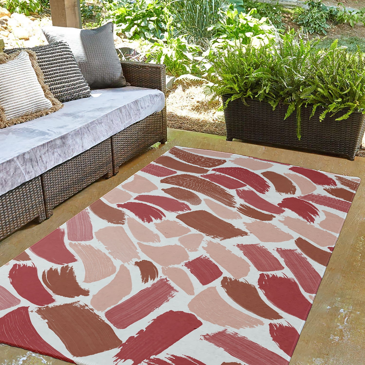 Simply Daisy 3' x 5' Red Wenstry Chenille Indoor/Outdoor Rug