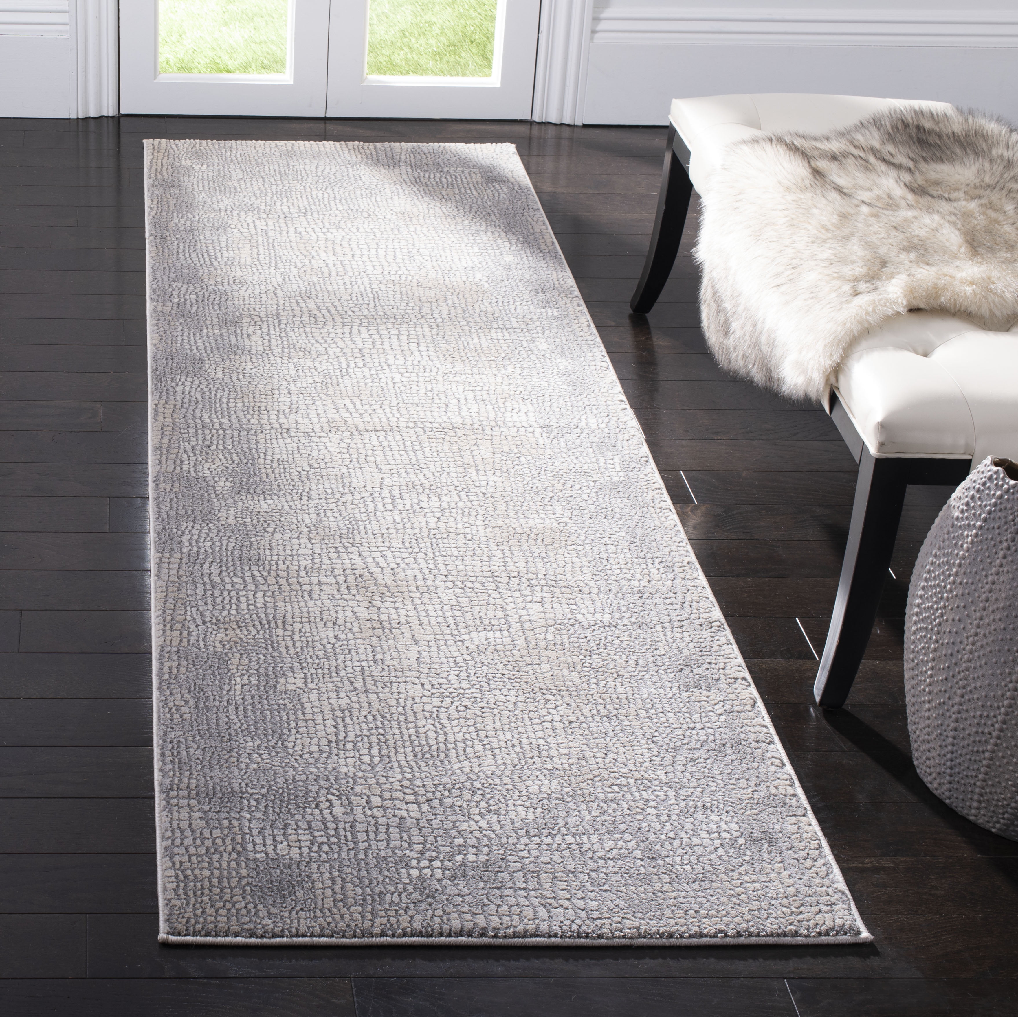 Cream 3'3 x 4'7 Silver Safavieh Noble Collection NBL692 Distressed Viscose Area Rug Cream 3'3 x 4'7 Silver Safavieh Noble Collection NBL692 Distressed Viscose Area Rug
