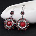 thumbnail image 3 of 1 par de pendientes bohemios de estilo étnico con diseño floral, largos, colgantes, color plata y rojo oscuro, 3 of 7