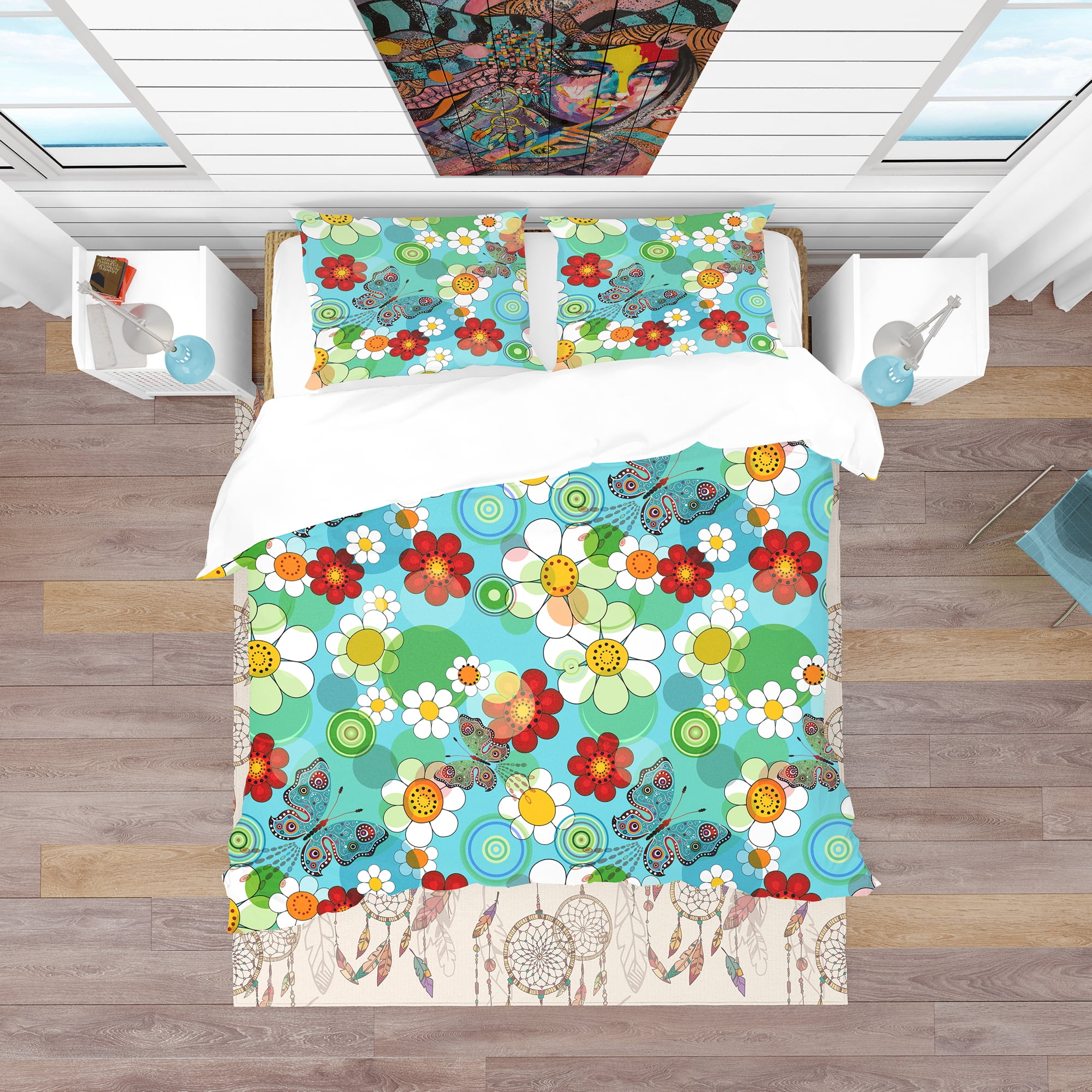 Designart 'Vivid Blue Floral Pattern' Bohemian & Eclectic Duvet Cover Set